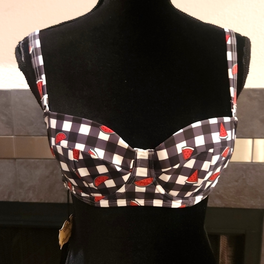 Playful Promises Rockabilly Pin Up Retro Check Gingham Bikini Top Swim 6 NWT